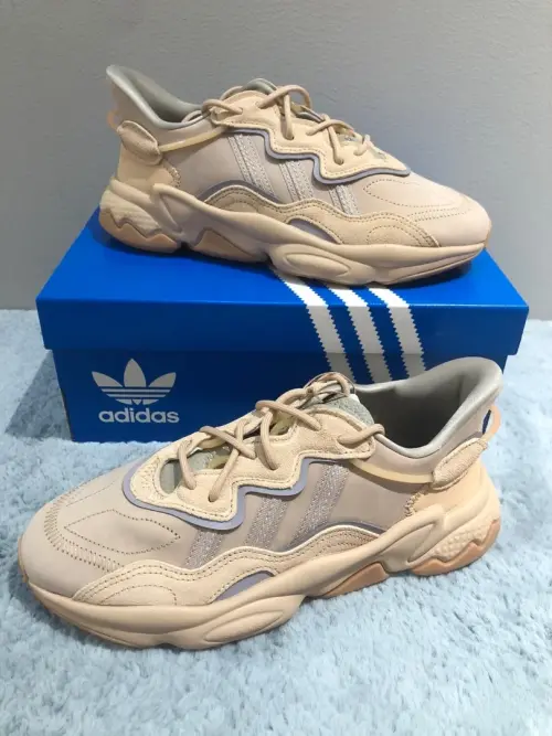 Dad-shoes в 2026. Adidas Ozweego Pale Nude