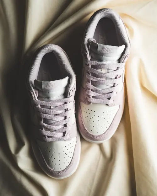 Nike Dunk Metal Mini-Swoosh - в наличии в СНИКЕР БАР!