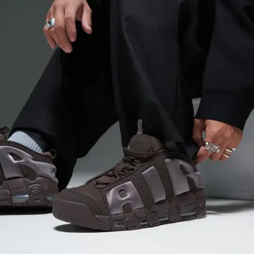 Nike Air More Uptempo Low: весь стиль классики в удобном низком профиле.