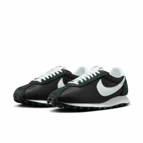 Nike LD-1000. Как беговые кроссовки стали частью повседневной моды.