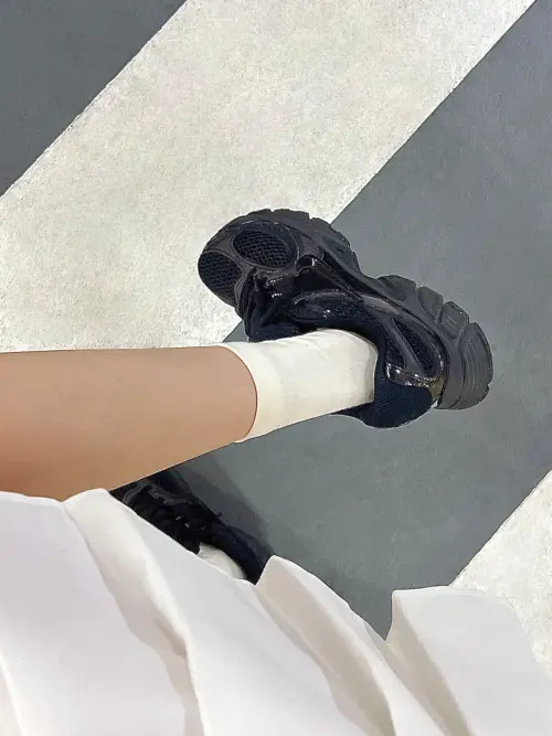 Nike V5 Rnr - универсальные чёрные „папины“ кроссовки