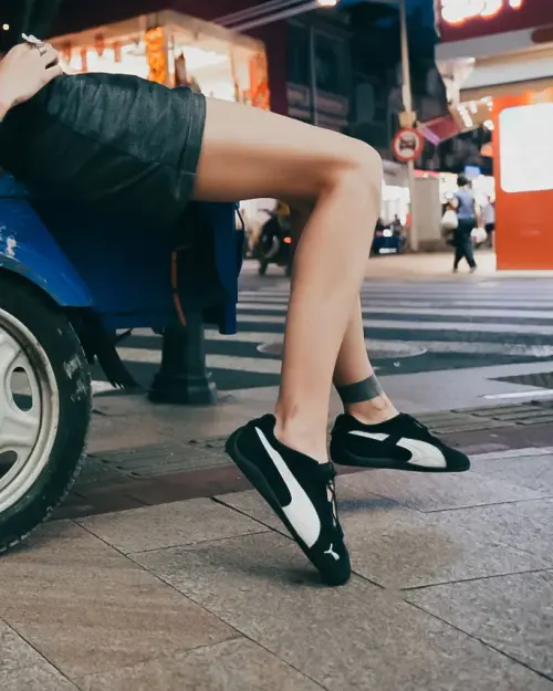 Идеальный спутник для путешествий -  кроссовки Speedcat Go. Из Минска в Гуанчжоу 🇨🇳👟