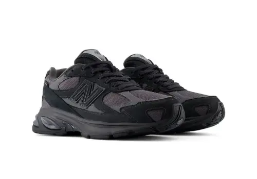 New Balance 2010 GORE-TEX в расцветке Black/Field Green