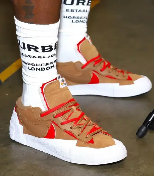 Кроссовки Sacai х Nike Blazer Low «British Tan»