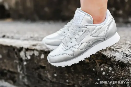 FACE x Reebok Classic Leather Spirit