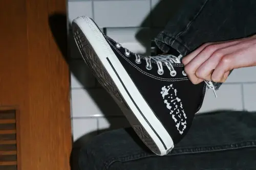 Buffer x Converse All Star Hi с чёрным верхом и графикой «BOMBING»