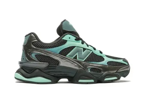 New Balance 9060 в расцветке «Deep End/Black Metallic»