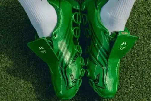 JAH JAH и adidas представили совместную модель F50 TUNIT в расцветке