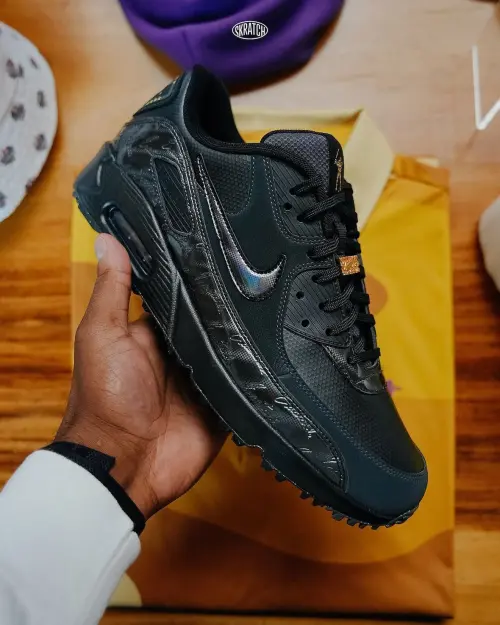 Eastside Golf придаёт Nike Air Max 90 Golf роскошный вид