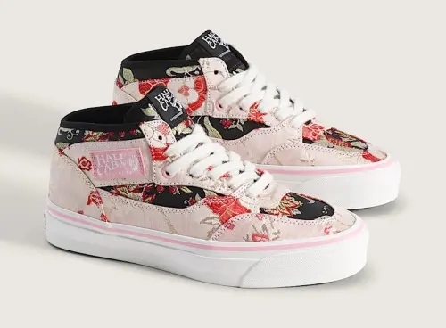 Vans Half Cab 33 «Floral Tapestry»: коллекция, воплощающая искусство Кабальеро