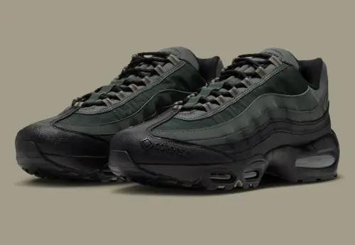 Nike Air Max 95 Gore-Tex «Camo Green»: тёмный и лаконичный дизайн