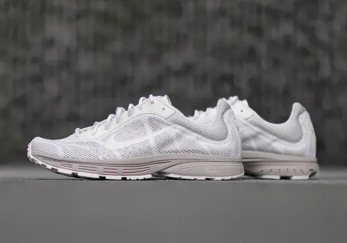 Nike Zoom Streak 3 в расцветке «Cream II/Sail» — чистый минимализм