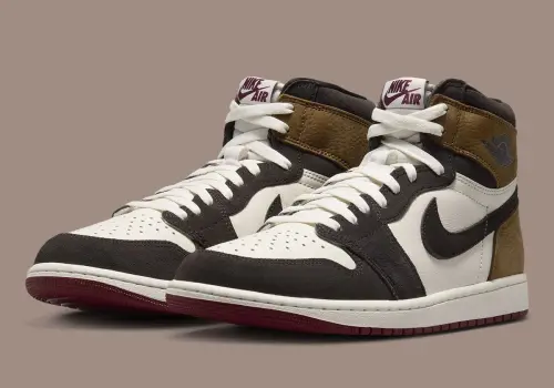 Где купить Air Jordan 1 «Love Letter»
