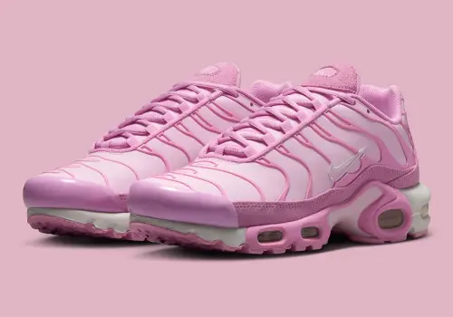 Nike Air Max Plus «Pink Rise» с хромированными подвесками