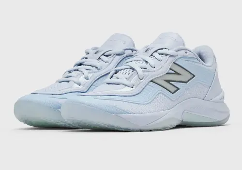 Новые кроссовки New Balance Kawhi V в расцветке «Oxford Blue»