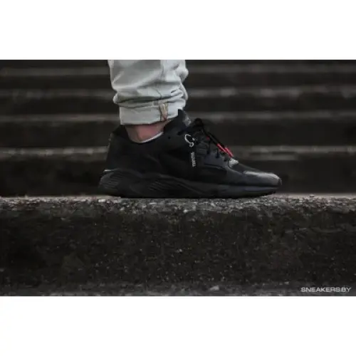 CHECK IT: Trapstar x Puma Prevail OG &quot;Black&quot;