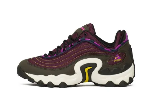 Nike Air Skarn 