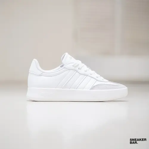 Кроссовки Adidas Barreda 