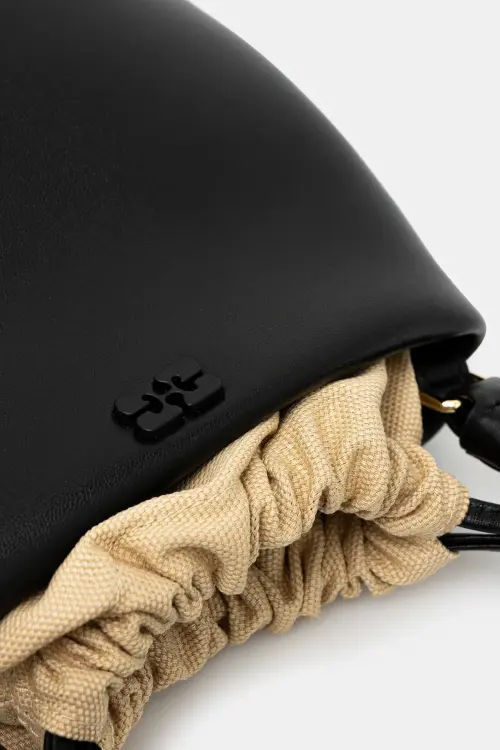 Сумочка GANNI Bou Bucket Bag цвет чёрный