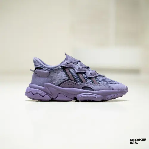 Кроссовки Adidas Ozweego W 