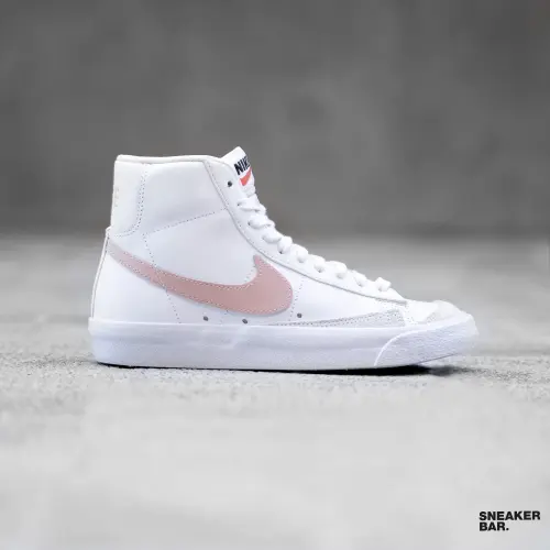 Nike Blazer Mid 77 