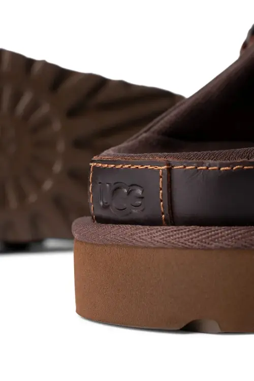 Кожаные шлепанцы UGG Goldenstar Clog Lthr Regen цвет коричневый на платформе 1167536.IWD