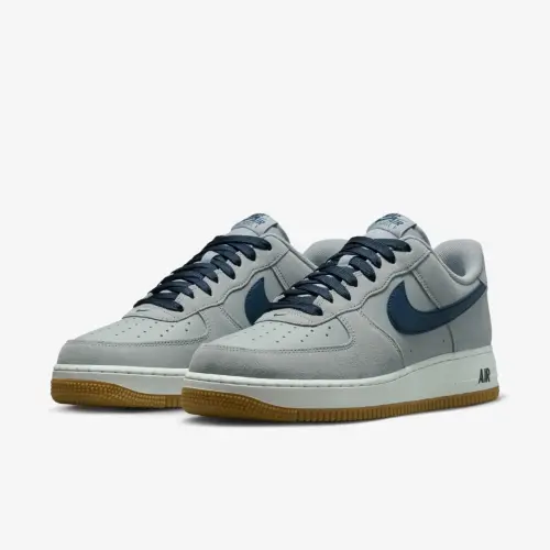 Nike Air Force 1 '07 LV8 