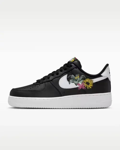 Nike W AIR FORCE 1 07 PRM