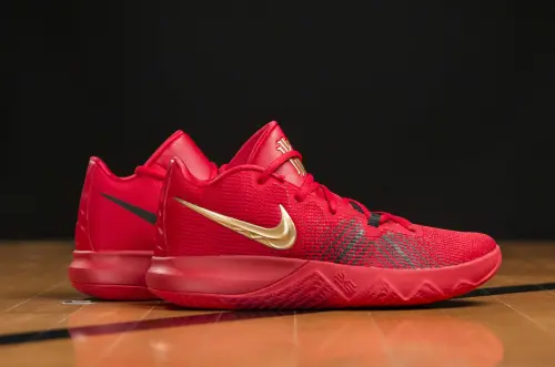 Nike Kyrie Flytrap 