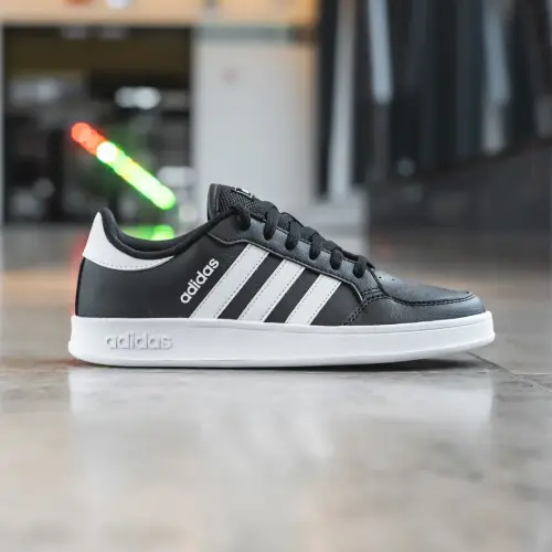 Adidas Breaknet 