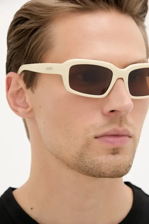 Солнцезащитные очки Jacquemus MARINO цвет бежевый