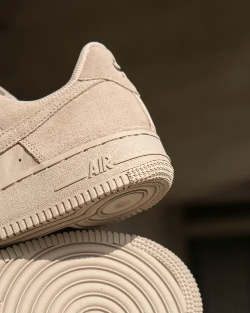 Кроссовки Nike AIR FORCE 1 07