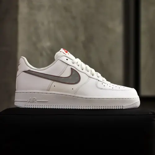 Nike Air Force 1 07 3M 