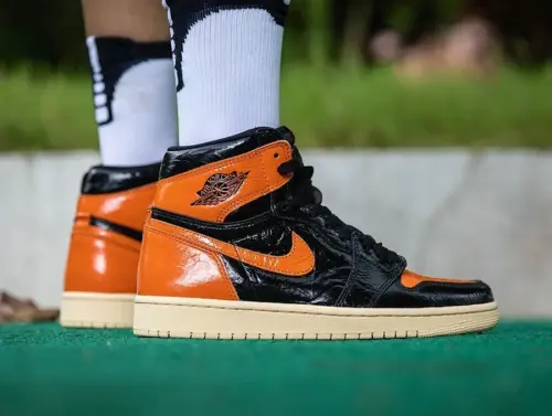 Nike Air Jordan 1 Retro High OG 