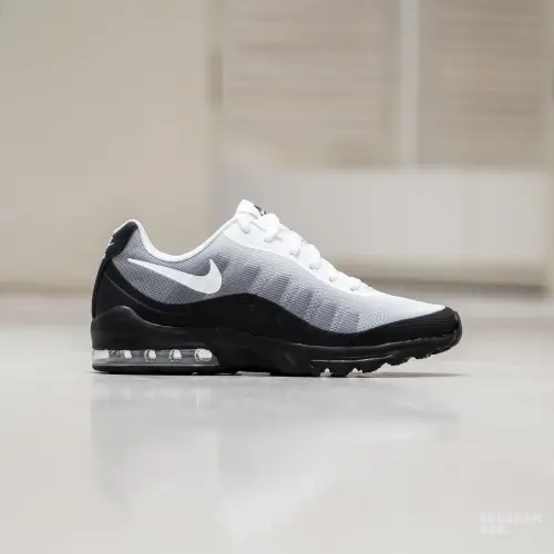 Кроссовки Nike Air Max Invigor Print 