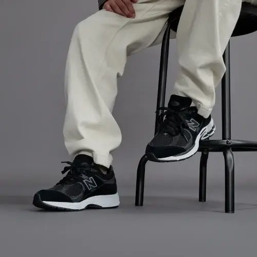 Кроссовки New Balance 2002R (M2002REG)