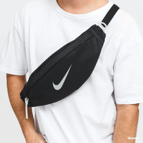 Nike NK Heritage Waistpack Winterized 