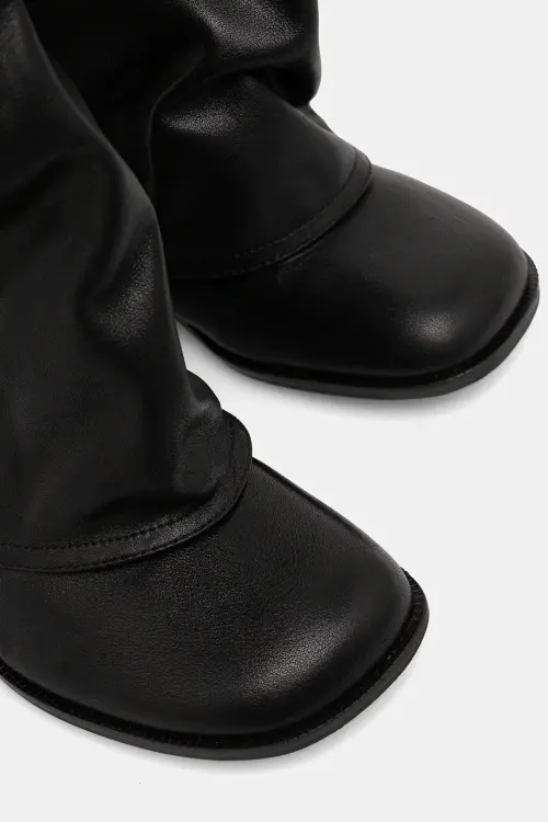 Кожаные сапоги Naked Wolfe Anchor цвет чёрный на плоском ходу слегка утеплённые Anchor Black Leather