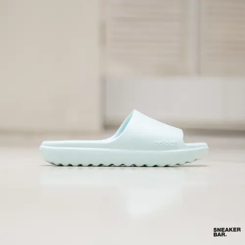 Сланцы Adilette Lumia 