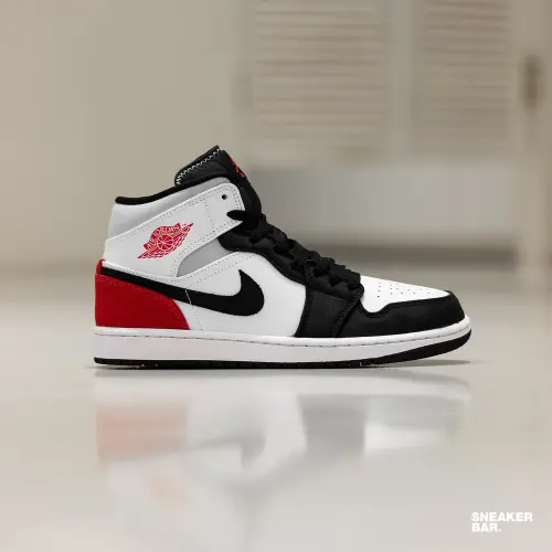 Jordan 1 Mid SE 