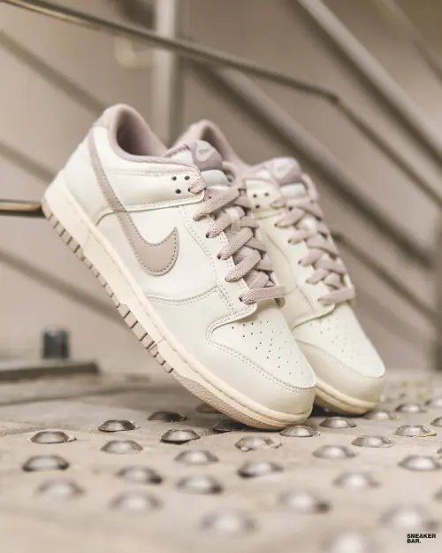 Кроссовки Nike DUNK LOW RETRO