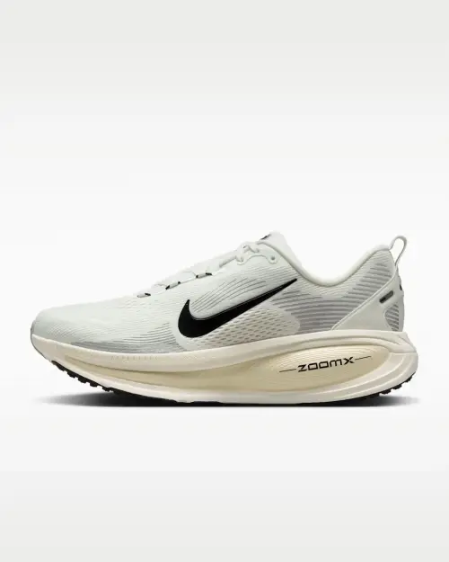Кроссовки Nike VOMERO 18