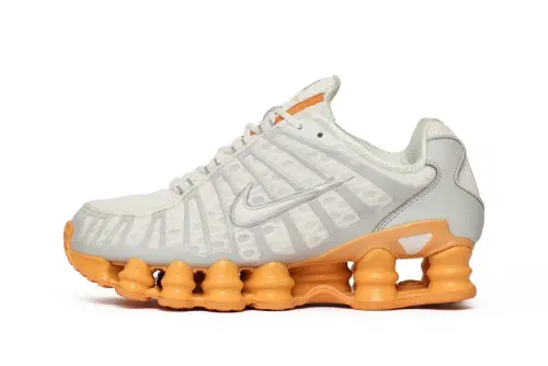 Nike Wmns Shox TL 