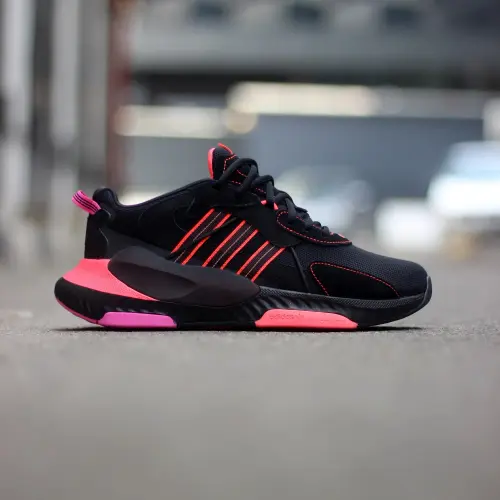 Adidas Hi-Tail 