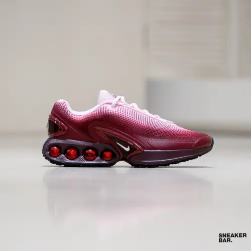 Кроссовки Nike Air Max DN W 