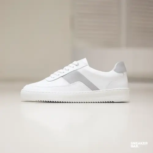 Filling Pieces: 5 моделей со скидкой, на которые стоит обратить внимание