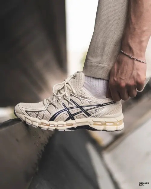 Кроссовки Asics GEL-KAYANO 20