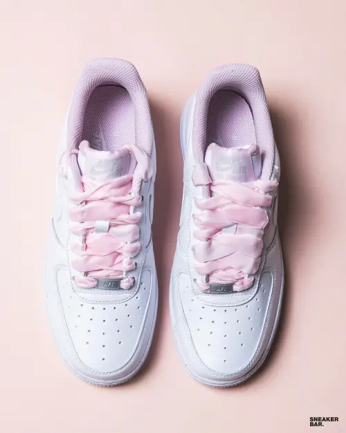 Кроссовки Nike W AIR FORCE 1 07 VINTAGE