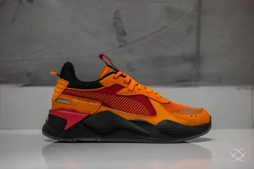 Puma RS-X Toys Hotwheels Camaro 
