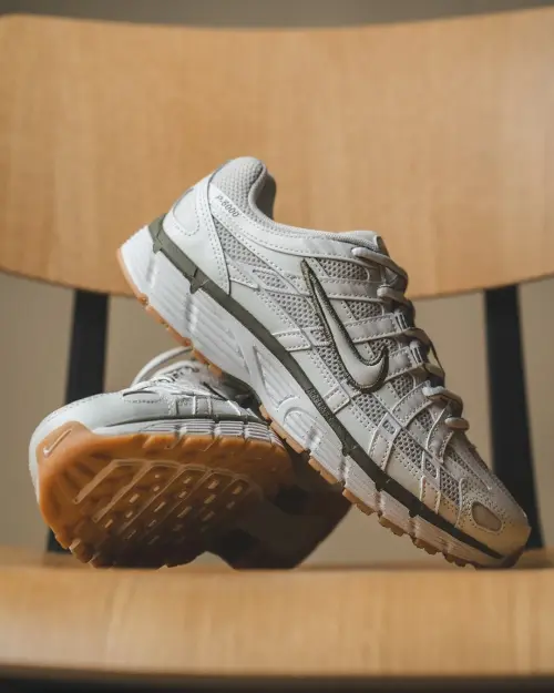 Nike W P-6000